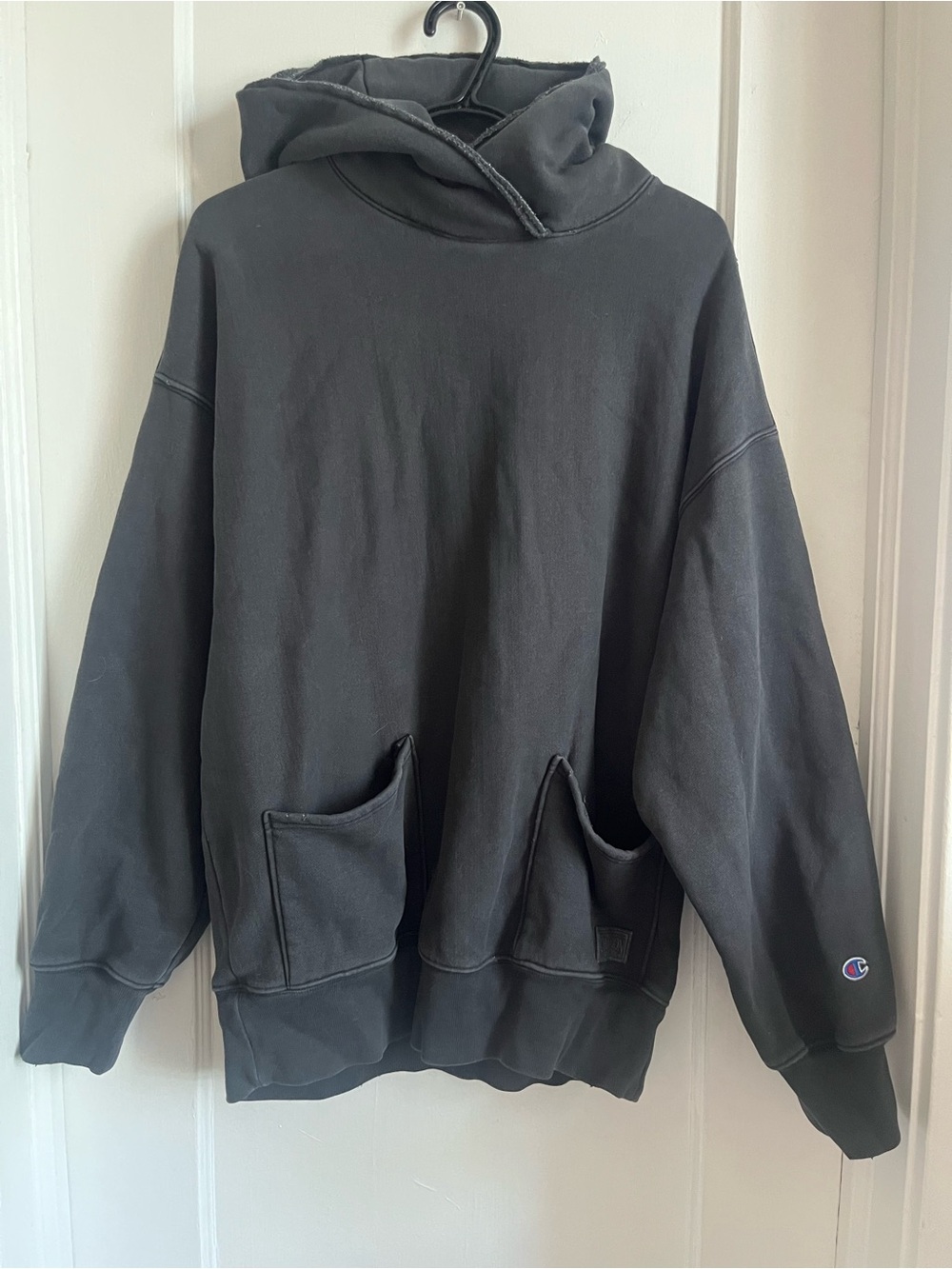 Champion Oversized Charcoal Black Pullover Hoodie with Front Pockets